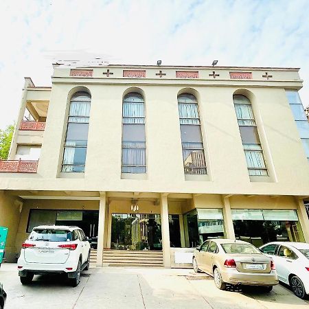 Hotel Bhoomivilas Agra  Zewnętrze zdjęcie