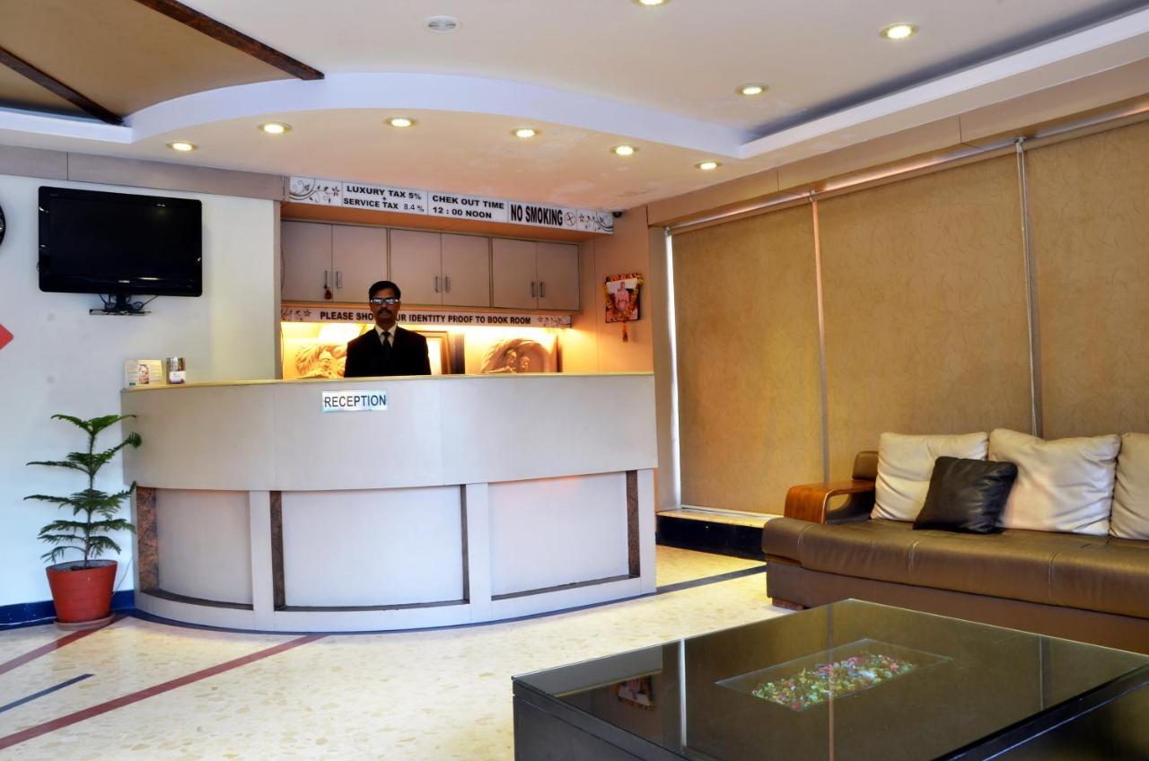 Hotel Bhoomivilas Agra  Zewnętrze zdjęcie