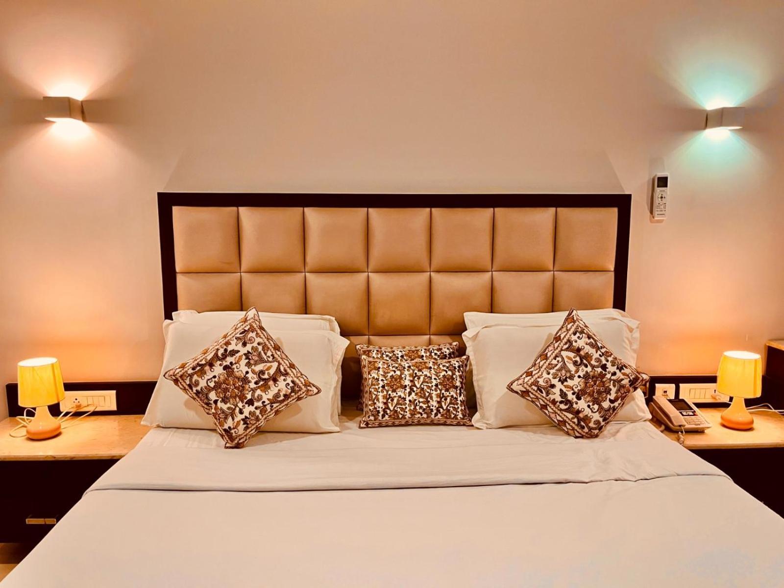 Hotel Bhoomivilas Agra  Zewnętrze zdjęcie